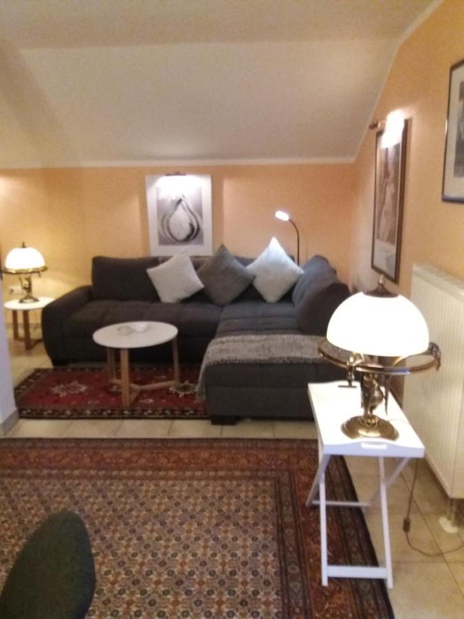 Am Waldrand Apartment Kall Exterior foto